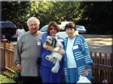 Honee with her humans Dave, Myrna and Molly